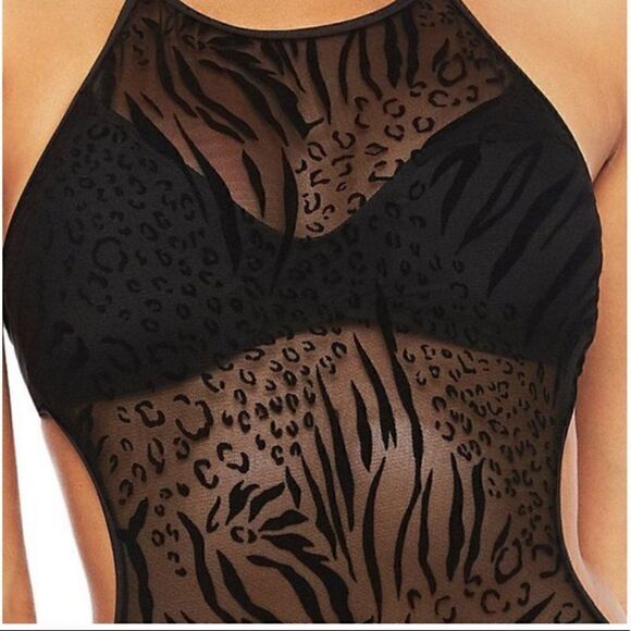 KENNETH COLE NY Sheer Pleasure Bandeau One Piece Black Swimsuit • MSRP $168 - Picture 5 of 12